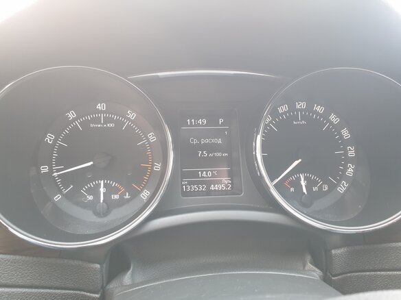 2013 Skoda Superb DSG II Рестайлинг, чёрный, 1280000 рублей - вид 9