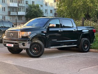 2010 Toyota Tundra CrewMax II, чёрный, 4000000 рублей, вид 2