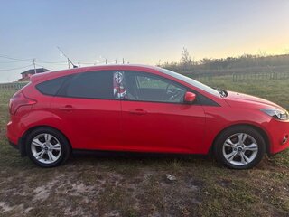 2011 Ford Focus III, красный, 800000 рублей, вид 2