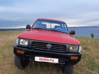 1994 Toyota Hilux V, красный, 990000 рублей, вид 4