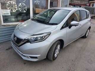 2019 Nissan Note II Рестайлинг, серый, 1139000 рублей, вид 1