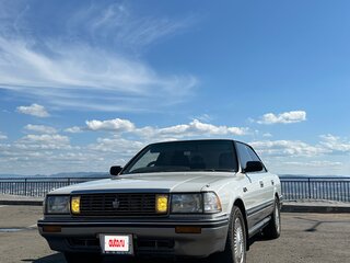 1990 Toyota Crown VIII (S130), бежевый, 455000 рублей, вид 4