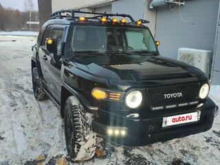 2006 Toyota FJ Cruiser, чёрный, 2500000 рублей, вид 3