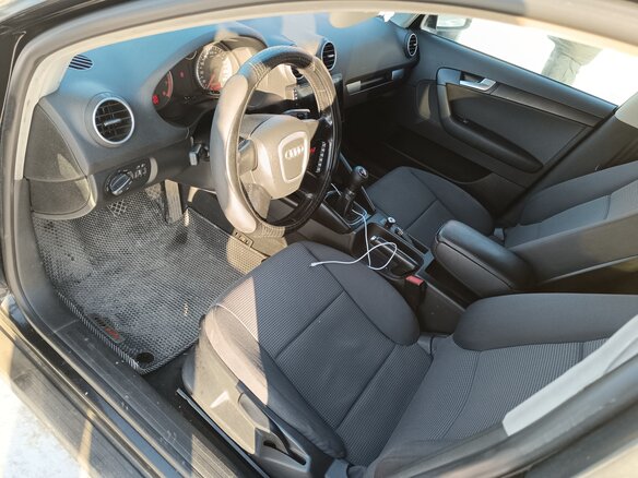 2006 Audi A3 II (8P) Рестайлинг 1, чёрный, 750000 рублей - вид 8