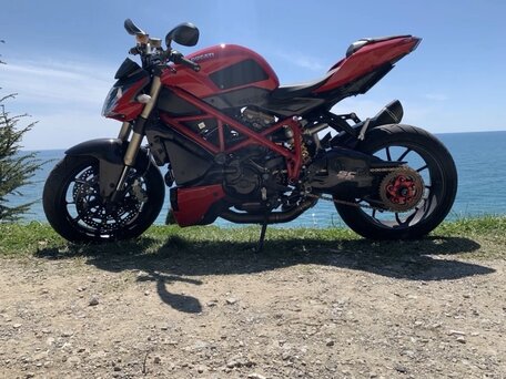 2014 Ducati Streetfighter, красный, 650000 рублей, вид 1