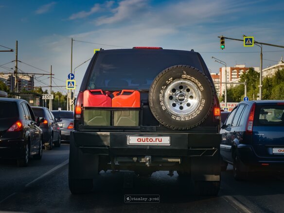1994 GMC Suburban, синий - вид 10
