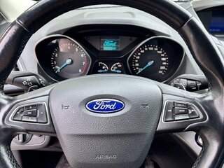 2016 Ford Kuga II Рестайлинг, белый, 1450000 рублей, вид 5