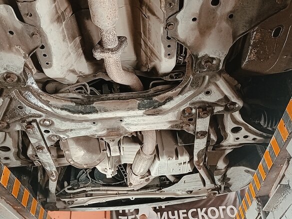 2009 Chevrolet Aveo I Рестайлинг, серебристый, 428000 рублей - вид 5