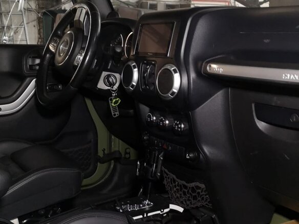 2012 Jeep Wrangler III (JK), зелёный, 11000000 рублей - вид 5