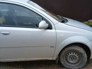 2005 Chevrolet Aveo I, серебристый, 180000 рублей, вид 5