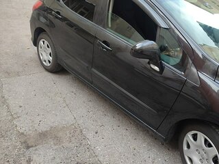 2008 Peugeot 308 I, чёрный, 250000 рублей, вид 1
