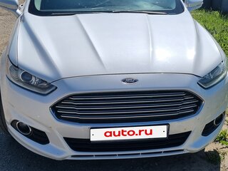 2013 Ford Fusion (North America) II, белый, 1050000 рублей, вид 3