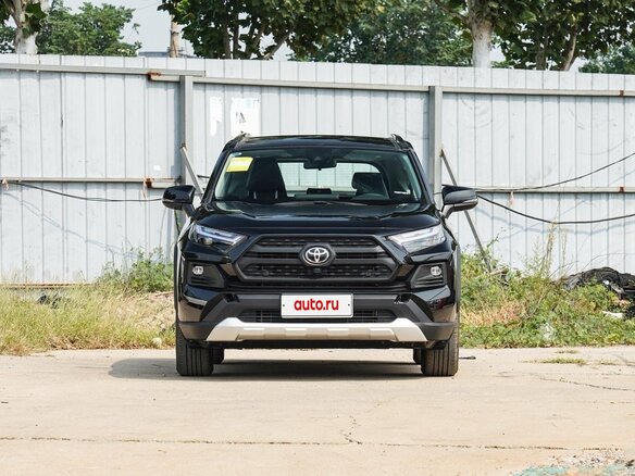 2024 Toyota RAV4 V (XA50), чёрный, 4199000 рублей