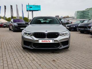2018 BMW M5 VI (F90), серый, 7250000 рублей, вид 1