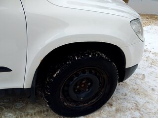 2011 Skoda Yeti I, белый, 600000 рублей, вид 4