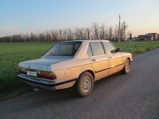 1984 BMW 5 серии 520i II (E28), серый, 1050000 рублей, вид 2