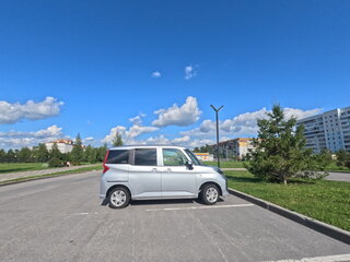 2021 Toyota Roomy I Рестайлинг, серебристый, 1150000 рублей, вид 5