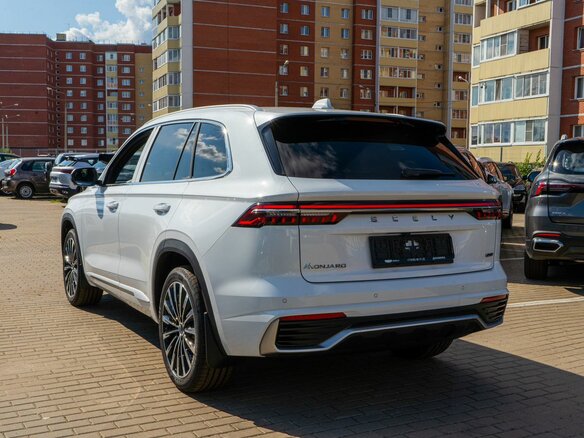 2026 Geely Monjaro I, белый, 4954990 рублей - вид 6