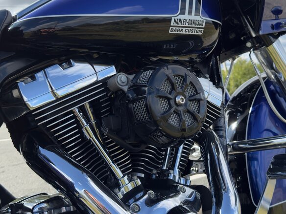 2011 Harley-Davidson Road Glide Limited, синий, 1000000 рублей - вид 11