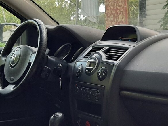 2007 Renault Megane II Рестайлинг, серый, 400000 рублей - вид 10