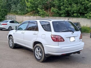 1998 Toyota Harrier I (XU10), белый, 900000 рублей, вид 5