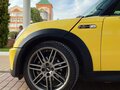 2004 Mini Hatch Cooper S I (R50), жёлтый - вид 9