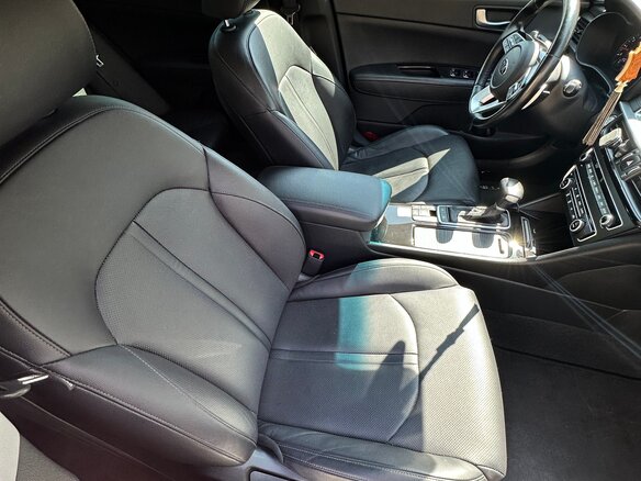2019 Kia Optima IV Рестайлинг, белый, 2100000 рублей - вид 9