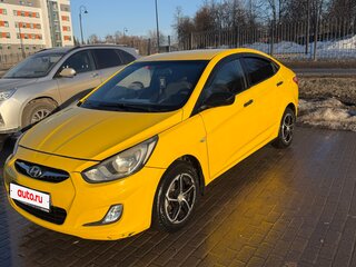 2011 Hyundai Solaris I, жёлтый, 400000 рублей, вид 1