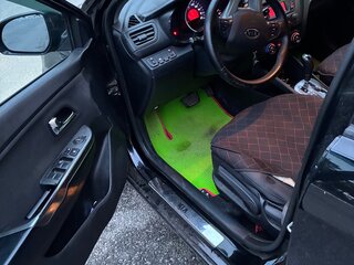 2012 Kia Rio 4-speed III, чёрный, 680000 рублей, вид 5