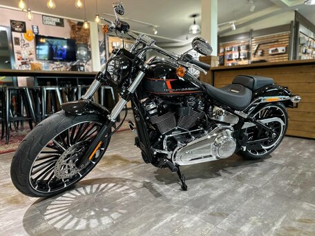 2024 Harley-Davidson Breakout, чёрный, 3400000 рублей, вид 2