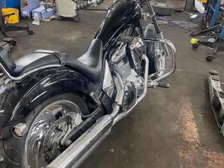 2011 Honda VT 1300CX Fury, чёрный, 800000 рублей, вид 3