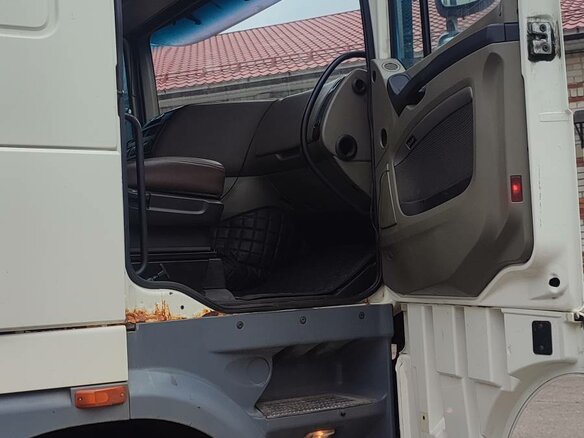 2012 DAF XF 105, белый, 3000000 рублей - вид 13
