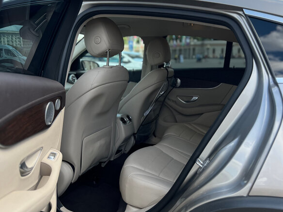 2019 Mercedes-Benz GLC Coupe 300 d I (C253) Рестайлинг, серебристый, 4900000 рублей - вид 18