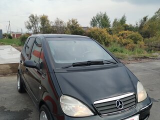 2002 Mercedes-Benz A-Класс 160 I (W168) Рестайлинг, чёрный, 340000 рублей, вид 3