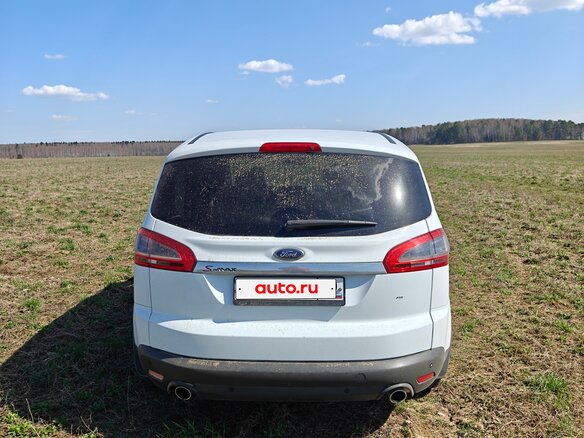 2011 Ford S-MAX I Рестайлинг, белый, 1000000 рублей - вид 5