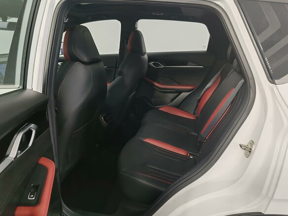 2023 Geely Coolray I Рестайлинг, белый - вид 15