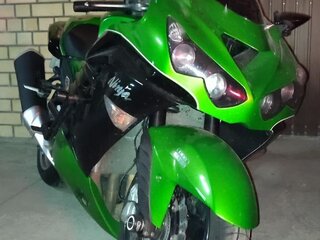 2012 Kawasaki ZZR 1400, зелёный, 950000 рублей, вид 3