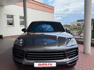 2019 Porsche Cayenne III, серый, 5500000 рублей, вид 4