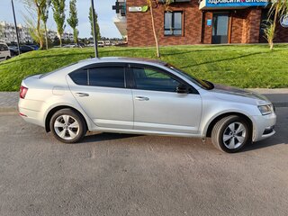 2017 Skoda Octavia III (A7) Рестайлинг, серебристый, 1950000 рублей, вид 4