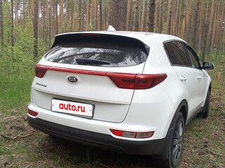 2018 Kia Sportage IV, белый, 1550000 рублей, вид 3