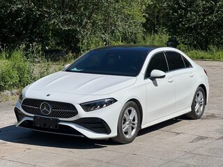 2022 Mercedes-Benz A-Класс 180 Long IV (W177) Рестайлинг, белый, 2200000 рублей, вид 1