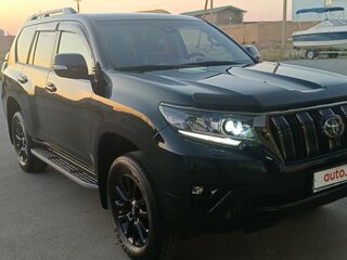2021 Toyota Land Cruiser Prado 150 Series Рестайлинг 3, чёрный, 6800000 рублей, вид 3