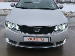 2010 Kia Cerato 4-speed II, серебристый, 520000 рублей, вид 1