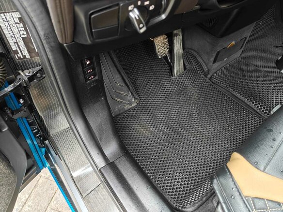 2016 BMW i3 REX 94Ah I (I01), синий, 2250000 рублей - вид 13