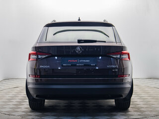 2018 Skoda Kodiaq I, коричневый, 2372000 рублей, вид 4