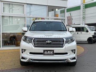 2024 Toyota Land Cruiser Prado 150 Series Рестайлинг 3, белый, 6190000 рублей, вид 2
