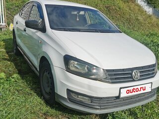 2018 Volkswagen Polo V Рестайлинг, белый, 475000 рублей, вид 2