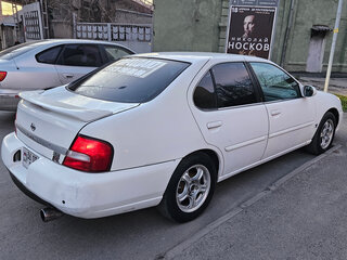 2001 Nissan Altima II (L30) Рестайлинг, белый, 270000 рублей, вид 3