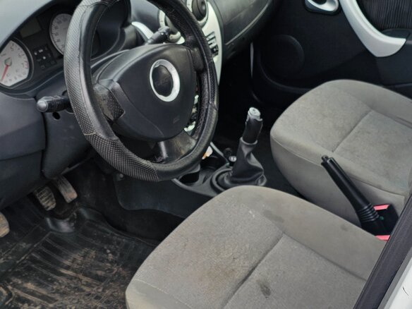2008 Dacia Logan I, белый - вид 5
