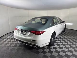 2025 Mercedes-Benz Maybach S-Класс 580 II (Z223), белый, 35773610 рублей, вид 5